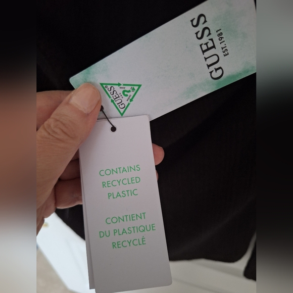 NWT Guess Open Back Buckle Detail Long Sleeve Embellishment Top Large - Picture 9 of 10